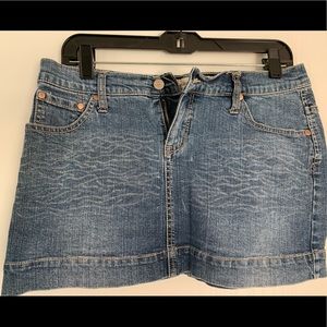 Mossimo Denim mini skirt. Size 9